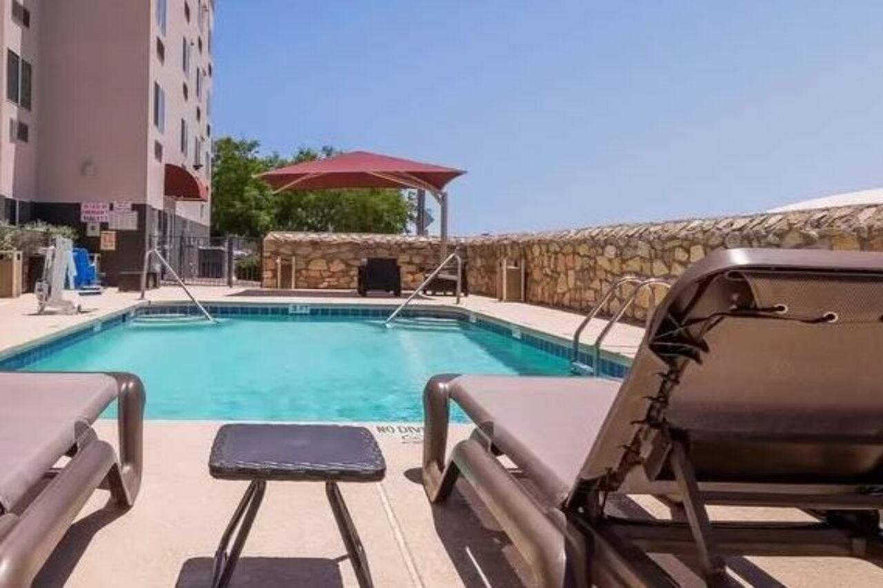 Comfort Suites El Paso Airport Exterior foto
