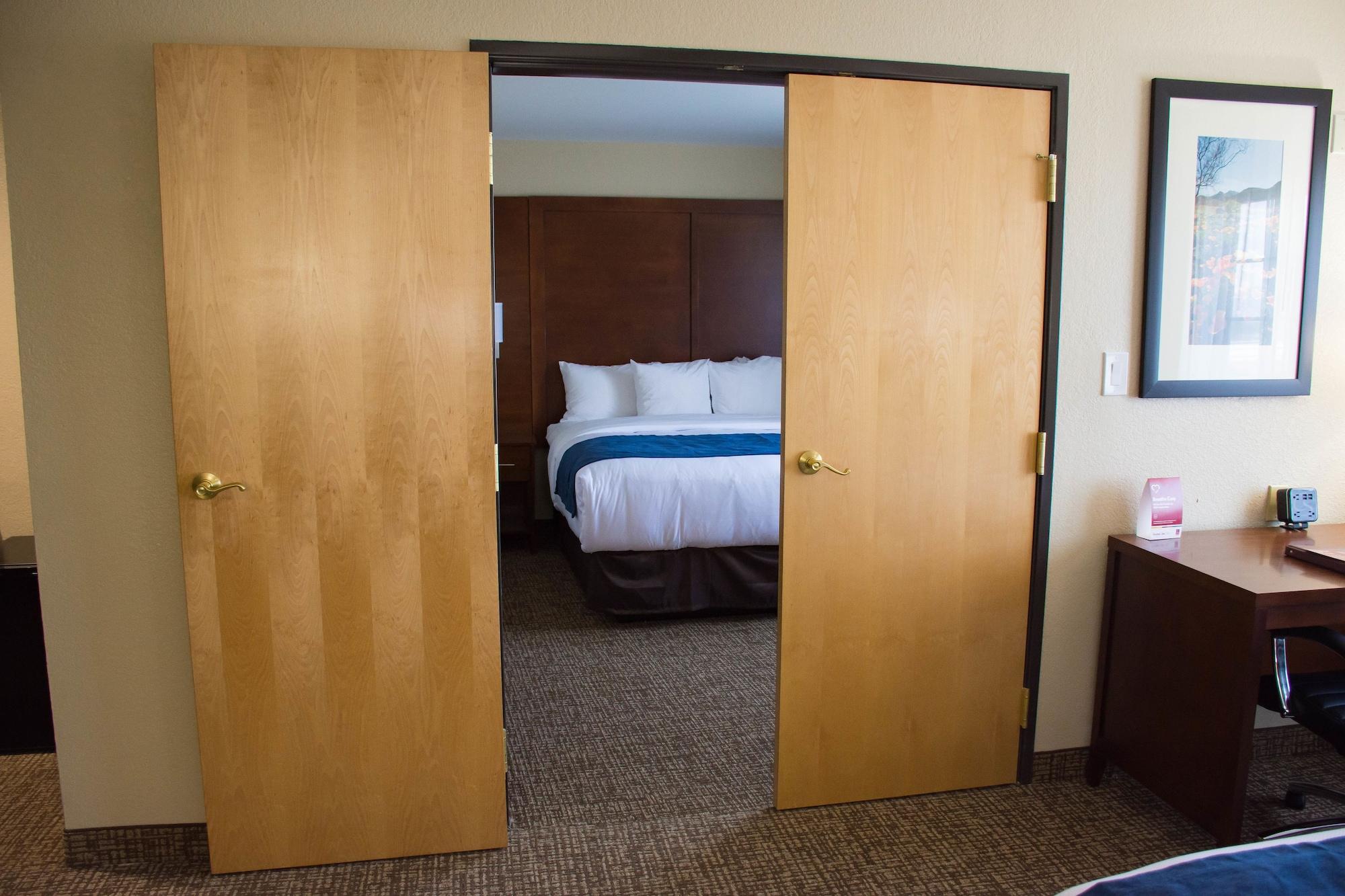 Comfort Suites El Paso Airport Exterior foto